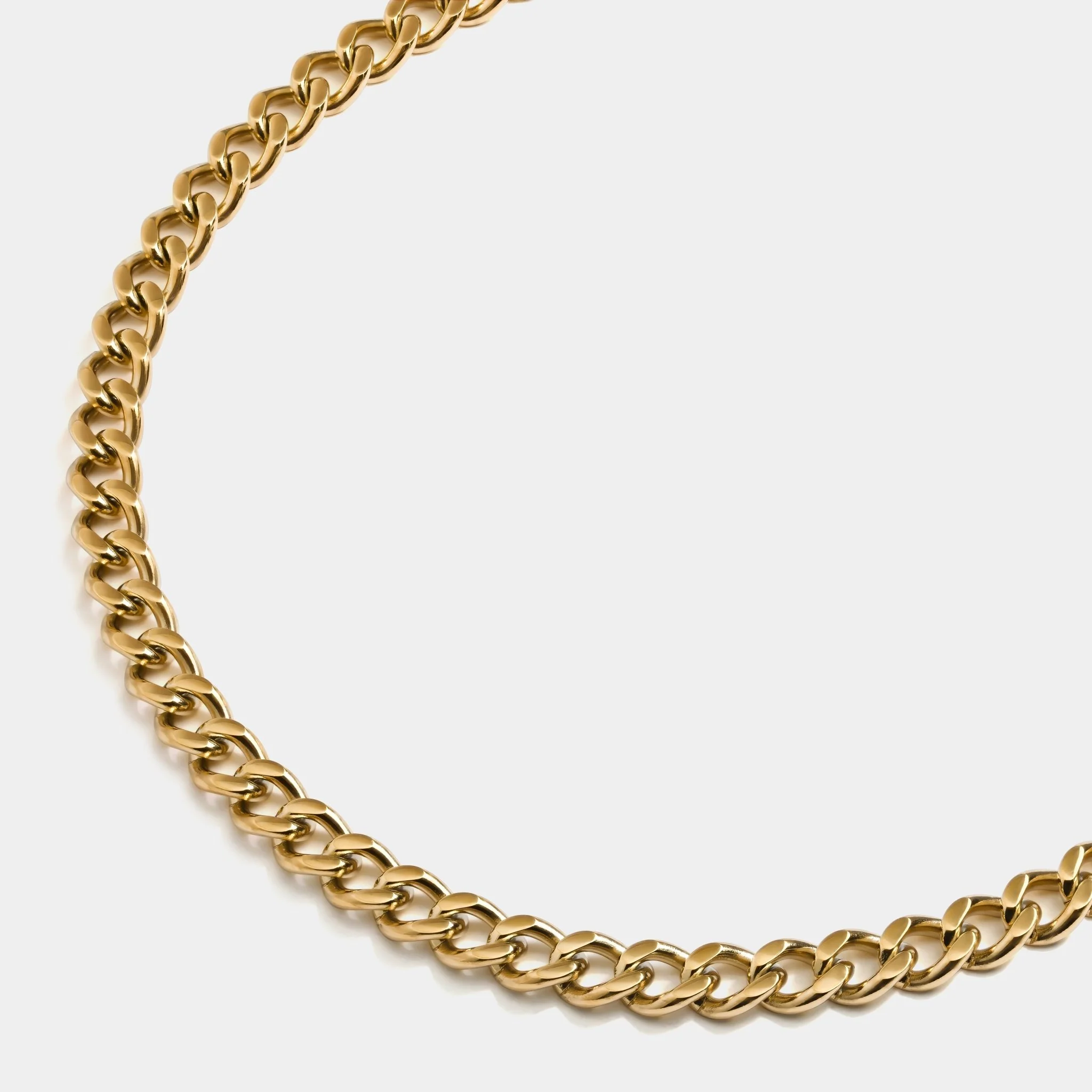 Cuban Chain Necklace Gold (8mm) - Image 2